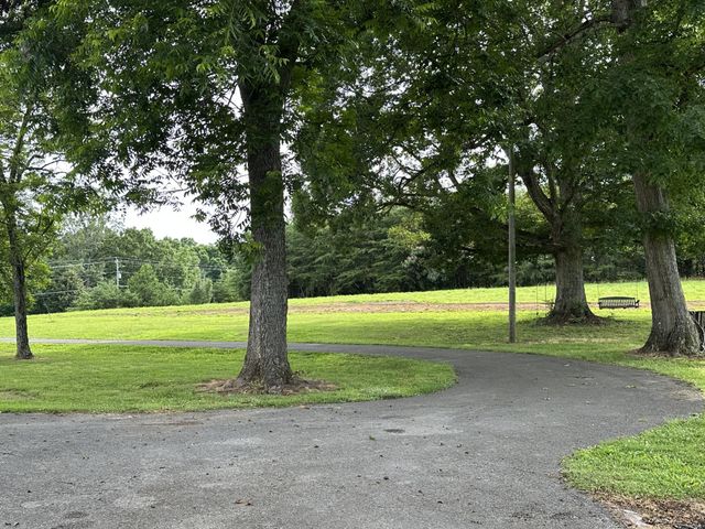 991 Highway 39, E, Englewood, TN 37329