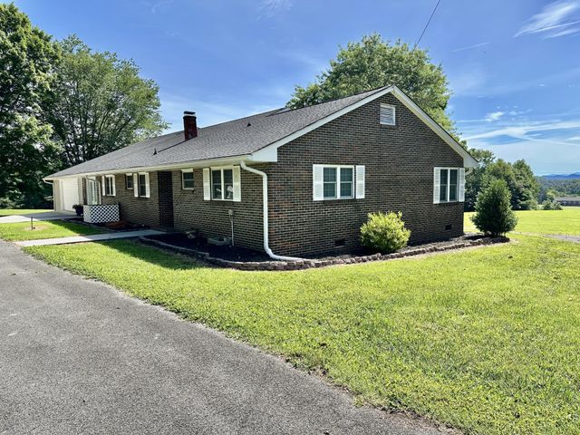 991 Highway 39, E, Englewood, TN 37329