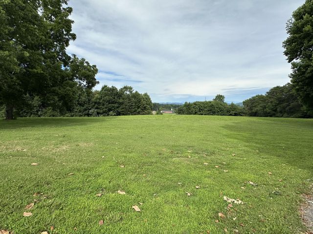 991 Highway 39, E, Englewood, TN 37329