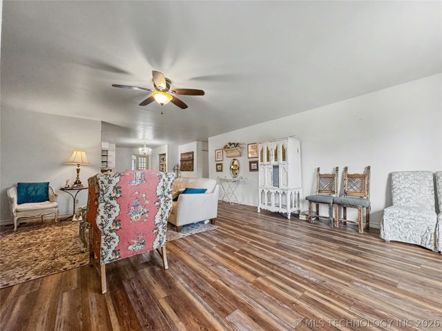 603 N Cedar Avenue, Tahlequah, OK 74464