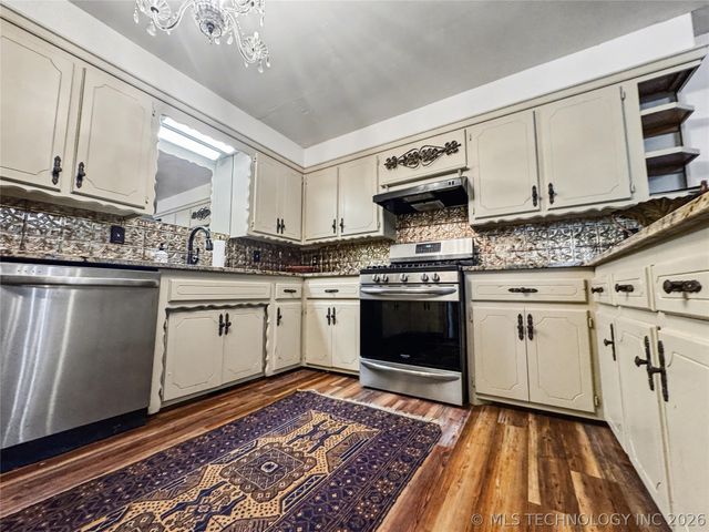 603 N Cedar Avenue, Tahlequah, OK 74464