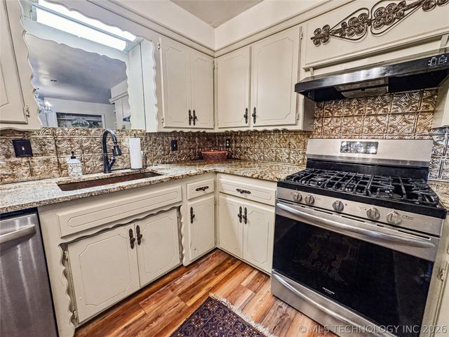 603 N Cedar Avenue, Tahlequah, OK 74464