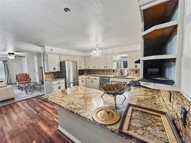 603 N Cedar Avenue, Tahlequah, OK 74464