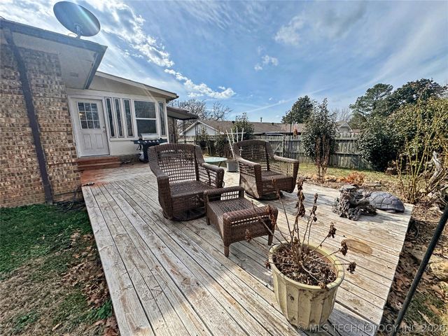 603 N Cedar Avenue, Tahlequah, OK 74464