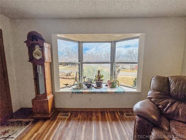 603 N Cedar Avenue, Tahlequah, OK 74464