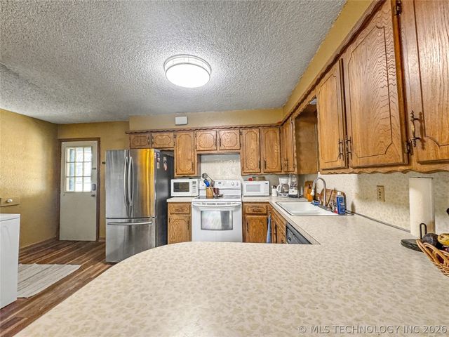 603 N Cedar Avenue, Tahlequah, OK 74464