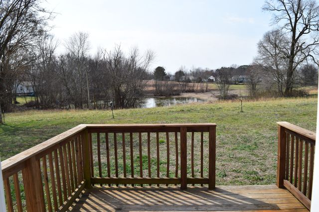 705 Polk Ave, Oak Grove, KY 42262