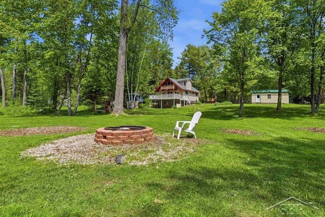 2710 S Whitney Beach Road, Billings Twp, MI 48612