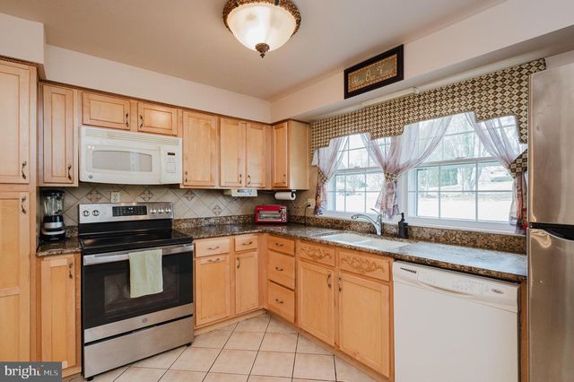 823 PETEM RD, Kingsville, MD 21087