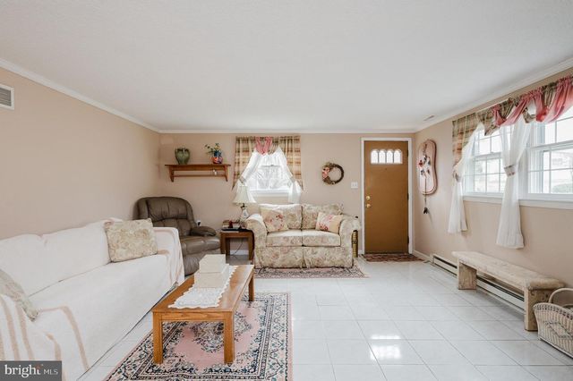 823 PETEM RD, Kingsville, MD 21087