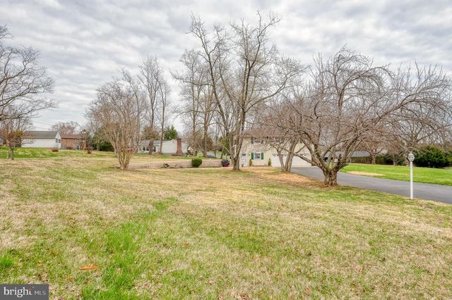 823 PETEM RD, Kingsville, MD 21087