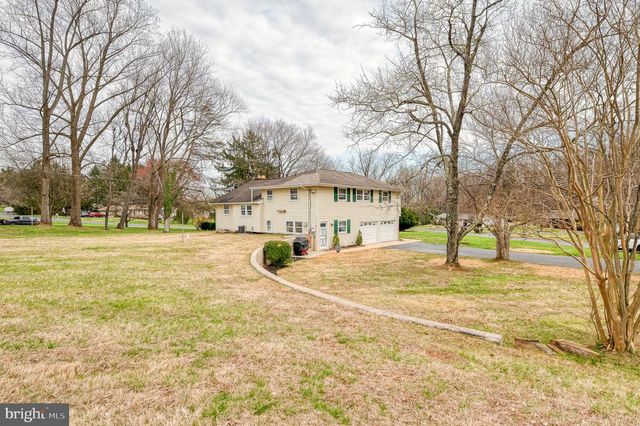 823 PETEM RD, Kingsville, MD 21087