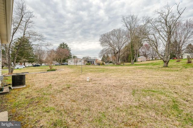 823 PETEM RD, Kingsville, MD 21087