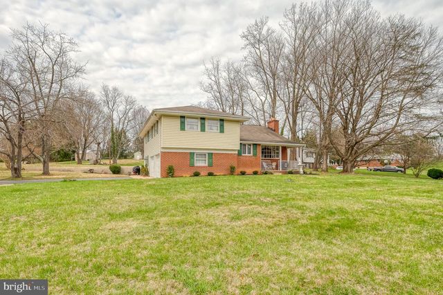 823 PETEM RD, Kingsville, MD 21087