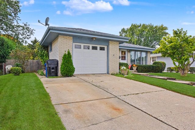 3700 Spruce STREET, Racine, WI 53403