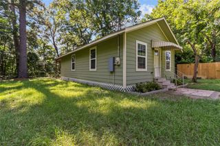 408 Love Avenue, Cleveland, TX 77327