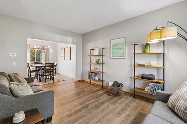 12854 Independence Avenue, Savage, MN 55378