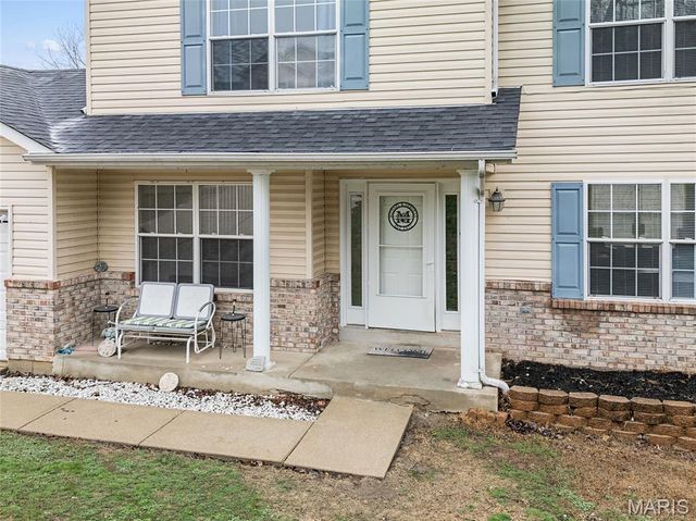 671 Walnut Ridge, Fenton, MO 63026