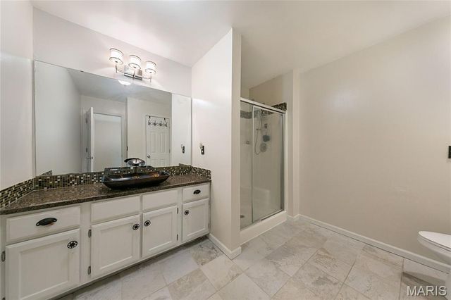 671 Walnut Ridge, Fenton, MO 63026