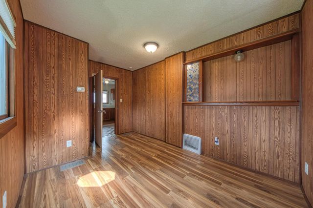 607 Charles Avenue, Saint Paul, MN 55103