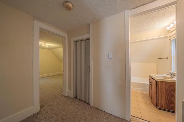 607 Charles Avenue, Saint Paul, MN 55103