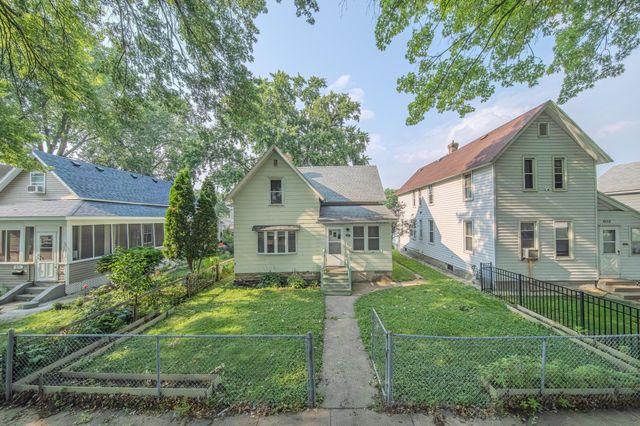 607 Charles Avenue, Saint Paul, MN 55103