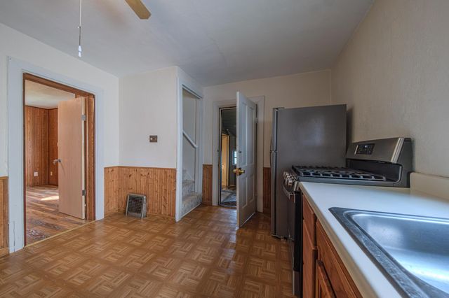607 Charles Avenue, Saint Paul, MN 55103