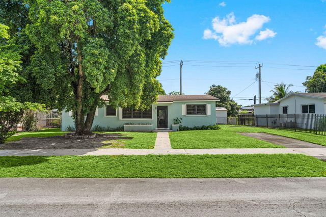 3850 NW 169TH Terrace, Miami Gardens, FL 33056