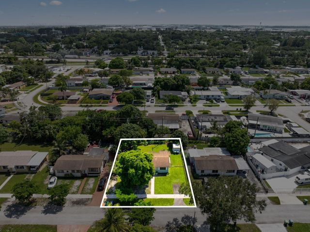3850 NW 169TH Terrace, Miami Gardens, FL 33056