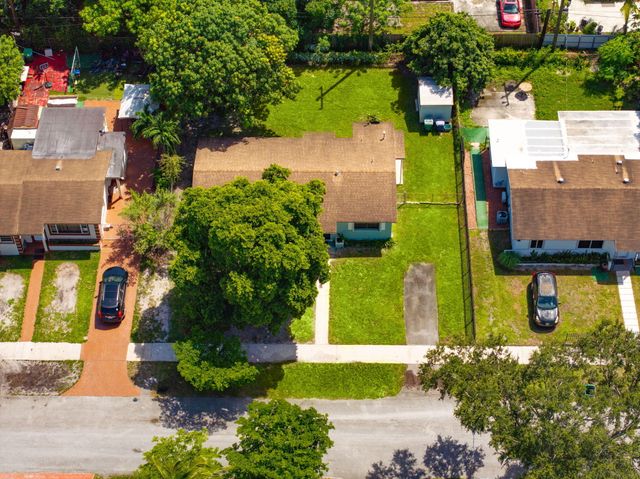 3850 NW 169TH Terrace, Miami Gardens, FL 33056