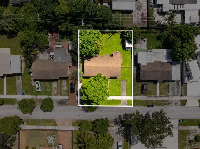 3850 NW 169TH Terrace, Miami Gardens, FL 33056