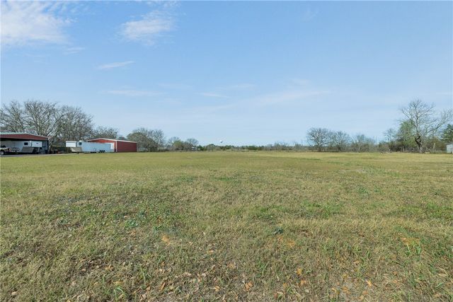 806 Plum Street, Caldwell, TX 77836