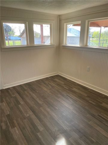 806 Plum Street, Caldwell, TX 77836