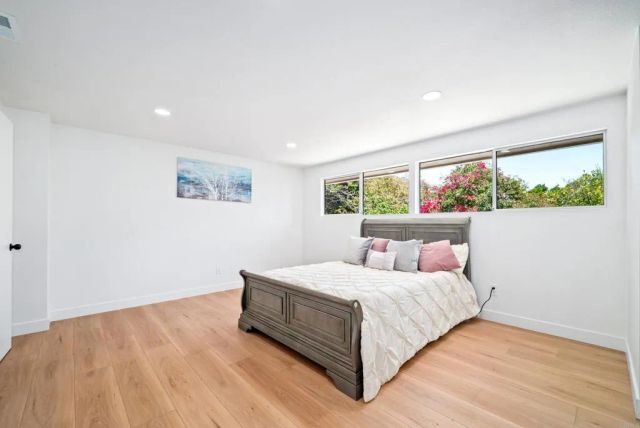 7043 Bobhird Drive, San Diego, CA 92119