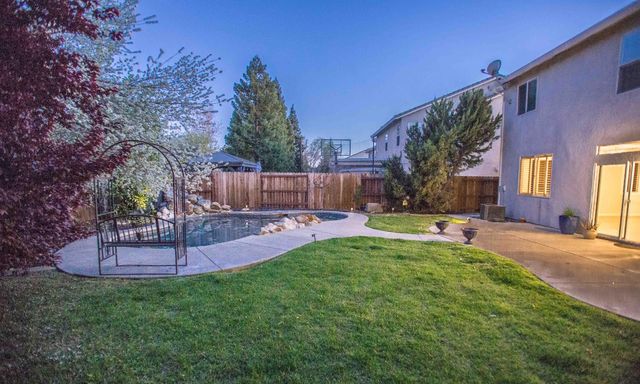 5136 Bessemer Way, Sacramento, CA 95835