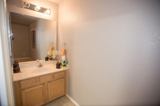 5136 Bessemer Way, Sacramento, CA 95835