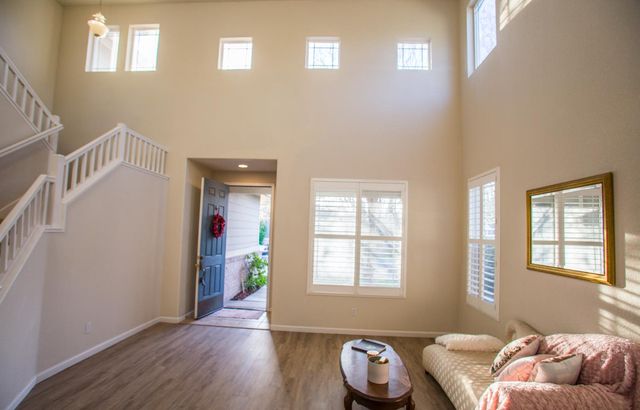 5136 Bessemer Way, Sacramento, CA 95835