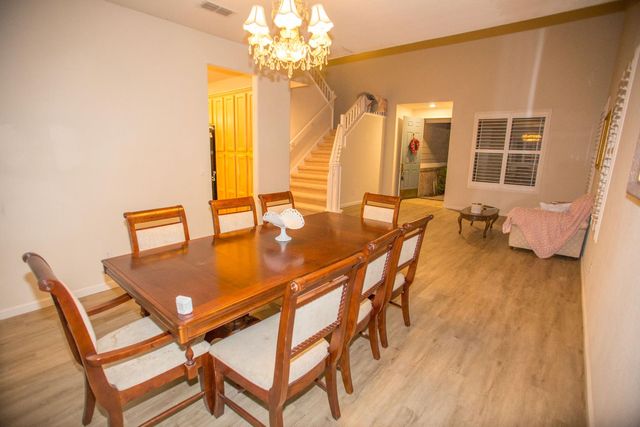 5136 Bessemer Way, Sacramento, CA 95835