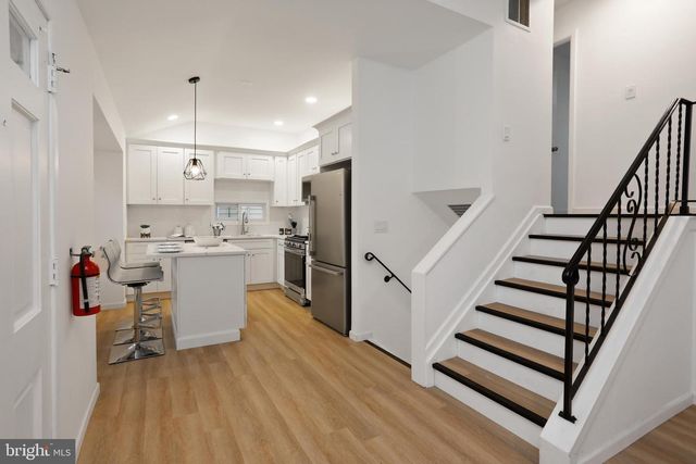 283 WARD AVE, Bordentown, NJ 08505