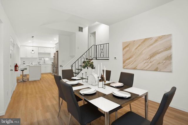 283 WARD AVE, Bordentown, NJ 08505