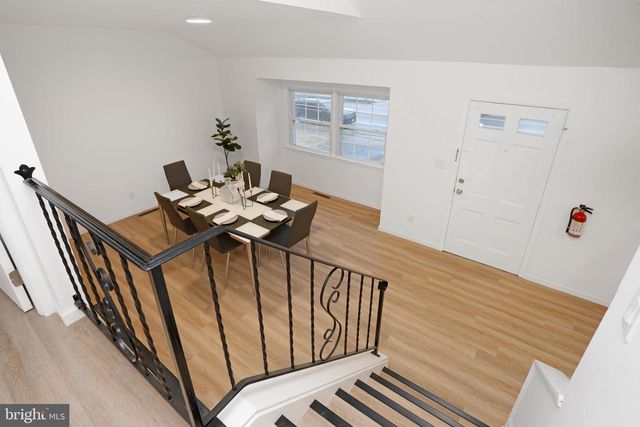 283 WARD AVE, Bordentown, NJ 08505