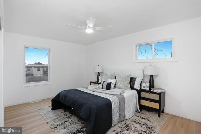 283 WARD AVE, Bordentown, NJ 08505