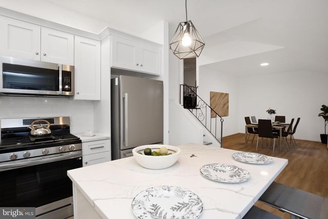 283 WARD AVE, Bordentown, NJ 08505