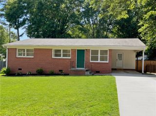 2560 Walton Way SW, Marietta, GA 30060