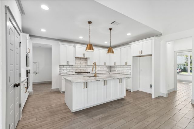 5804 Aton Avenue, Westworth Village, TX 76114