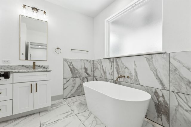 5804 Aton Avenue, Westworth Village, TX 76114