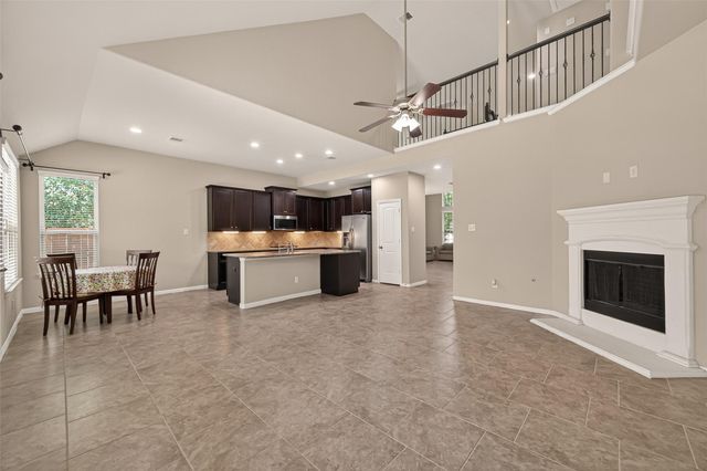 23935 Via Fiore Drive, Richmond, TX 77406