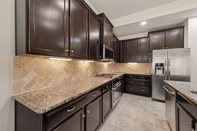 23935 Via Fiore Drive, Richmond, TX 77406