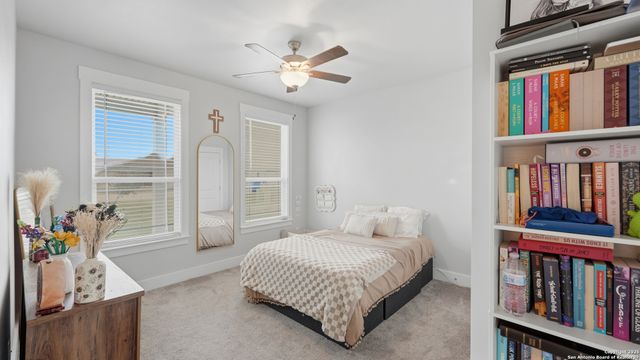 164 Turnberry, La Vernia, TX 78121