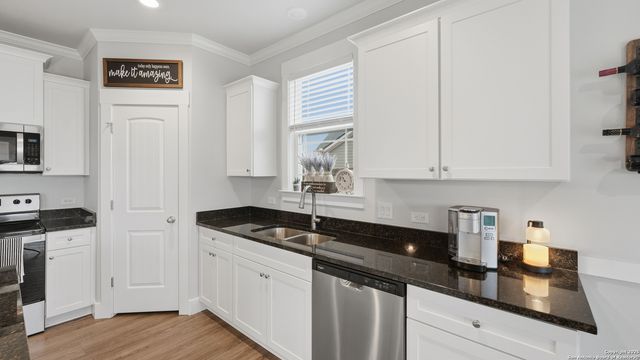 164 Turnberry, La Vernia, TX 78121